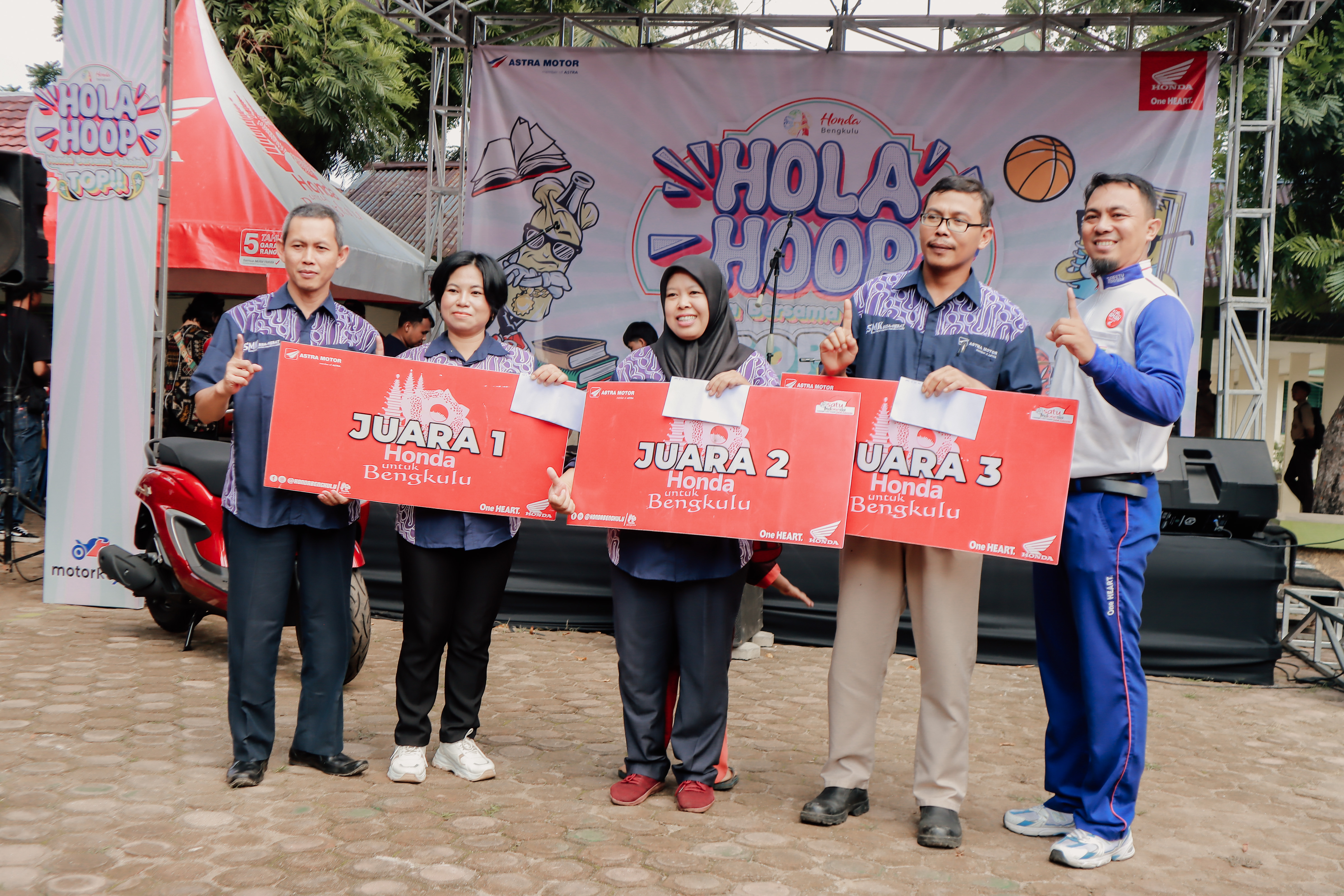 Hola Hoop Honda 2024 di SMKN 2 Bengkulu Utara